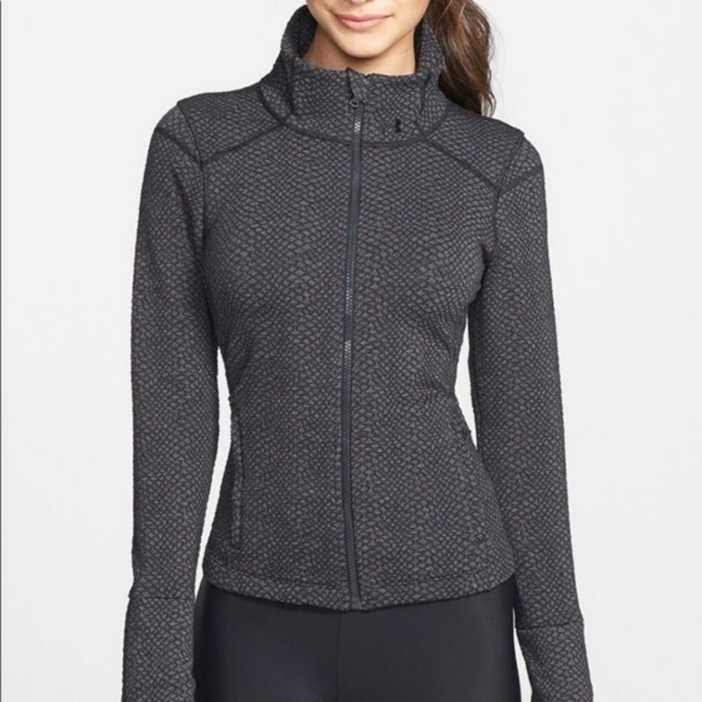 Under Armor Studiolux Women’s athletic Jacket